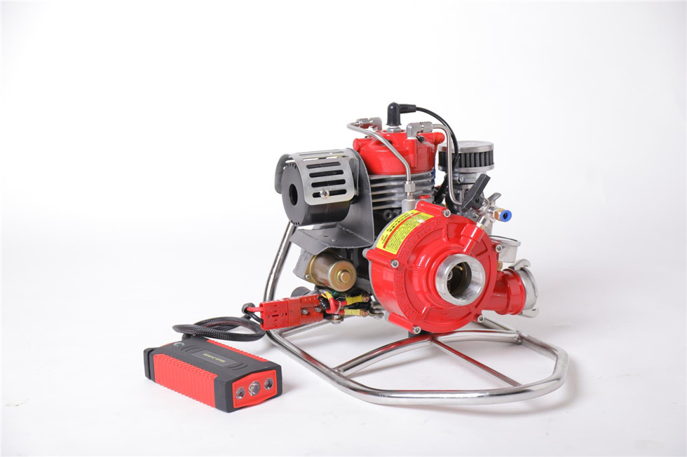 背負(fù)式便攜式輕型水泵（便攜式高壓泵）LD130/2.0