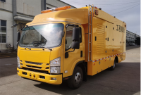 大流量排澇車（2400m³）